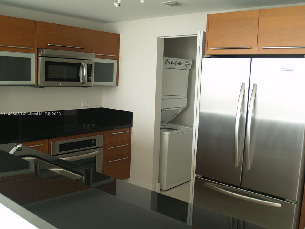 View photos, virtual tours, details... 244 Biscayne Blvd 3908