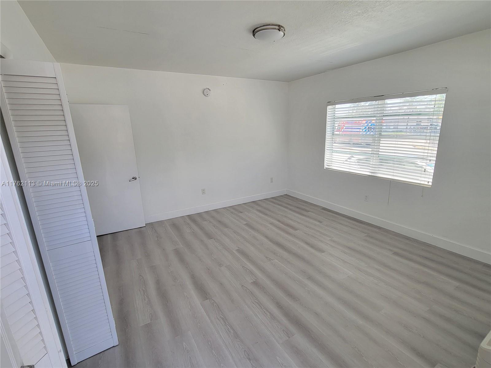 THE LOFTS AT TATUM CONDO - Residential