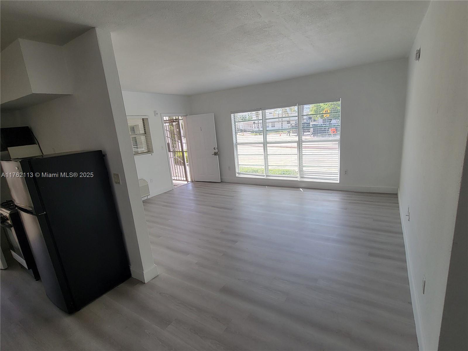 THE LOFTS AT TATUM CONDO - Residential
