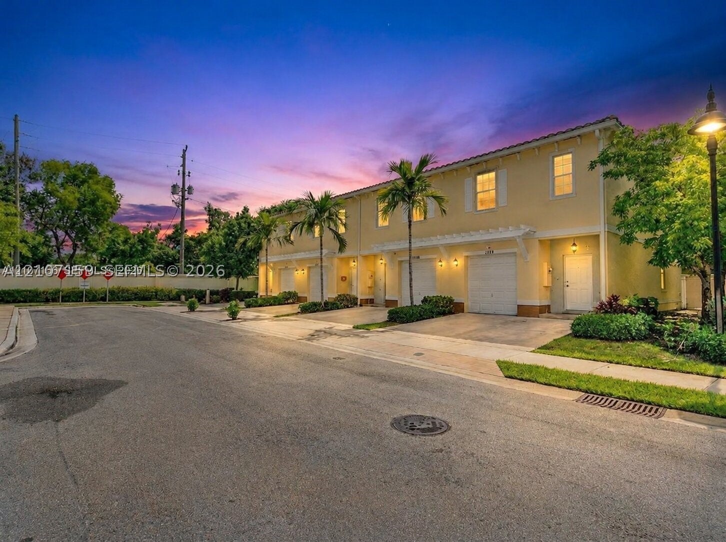 1128 NW 40th Ter, Lauderhill FL 33313