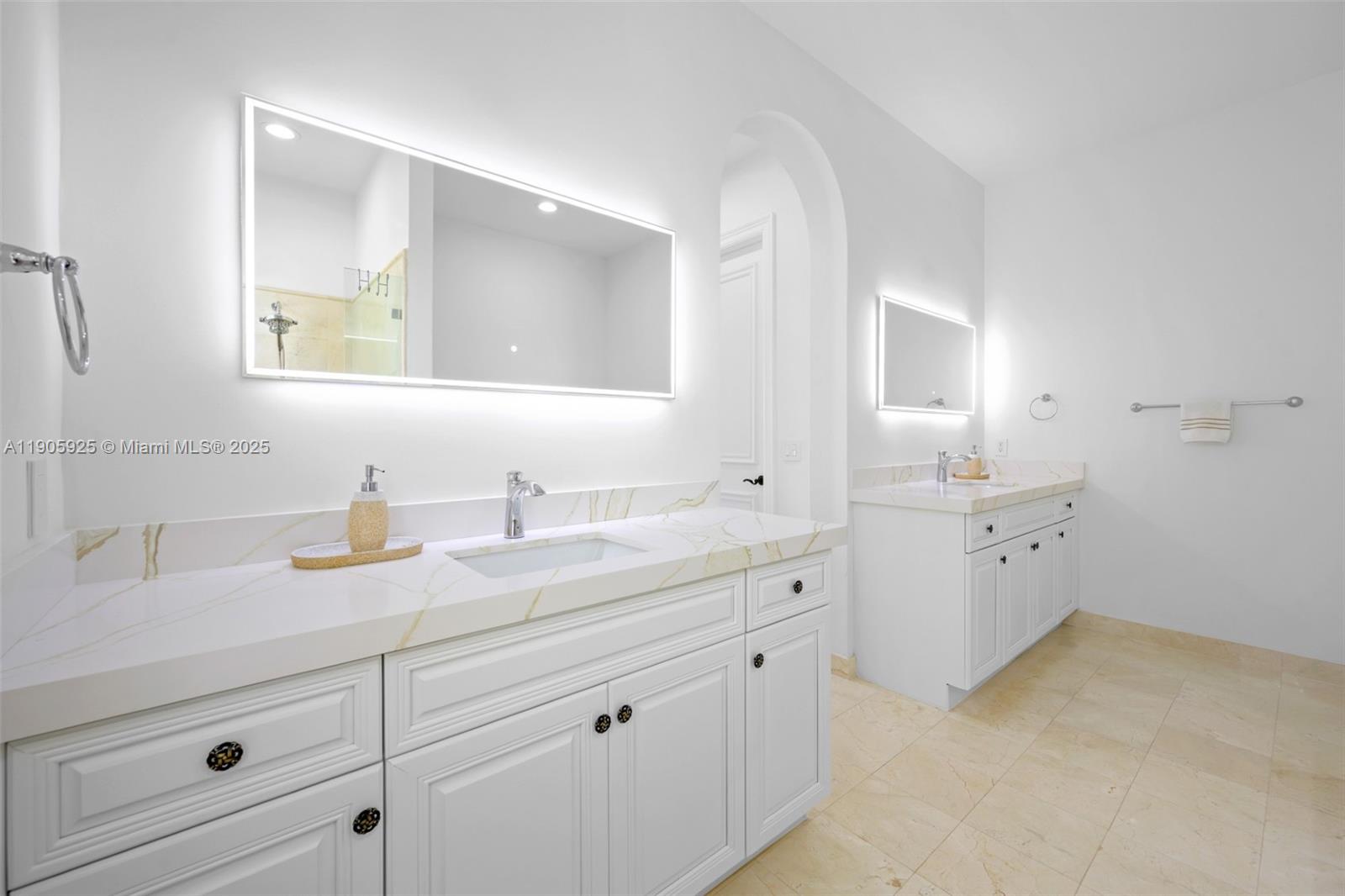 PARKLAND GOLF AND COUNTRY - Residential