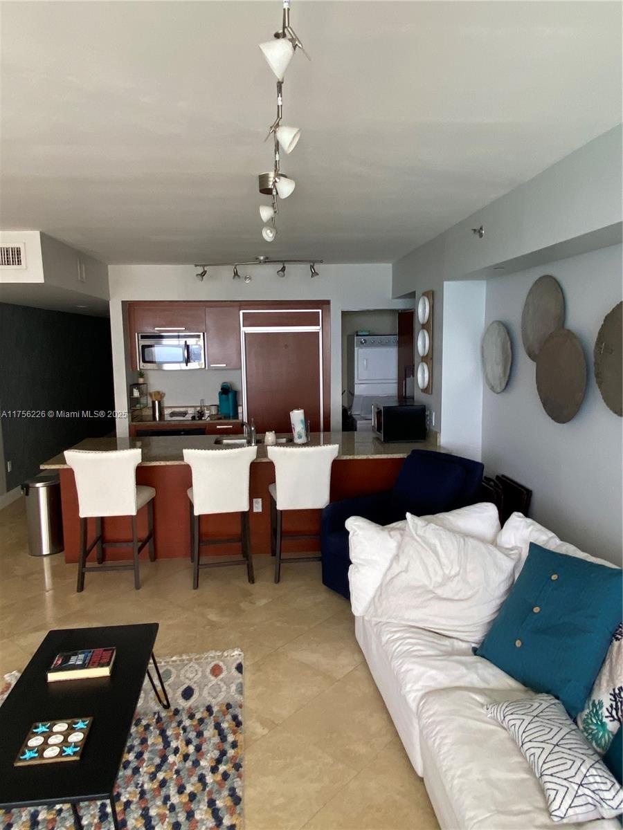 BEACH CLUB TWO CONDO - Residential