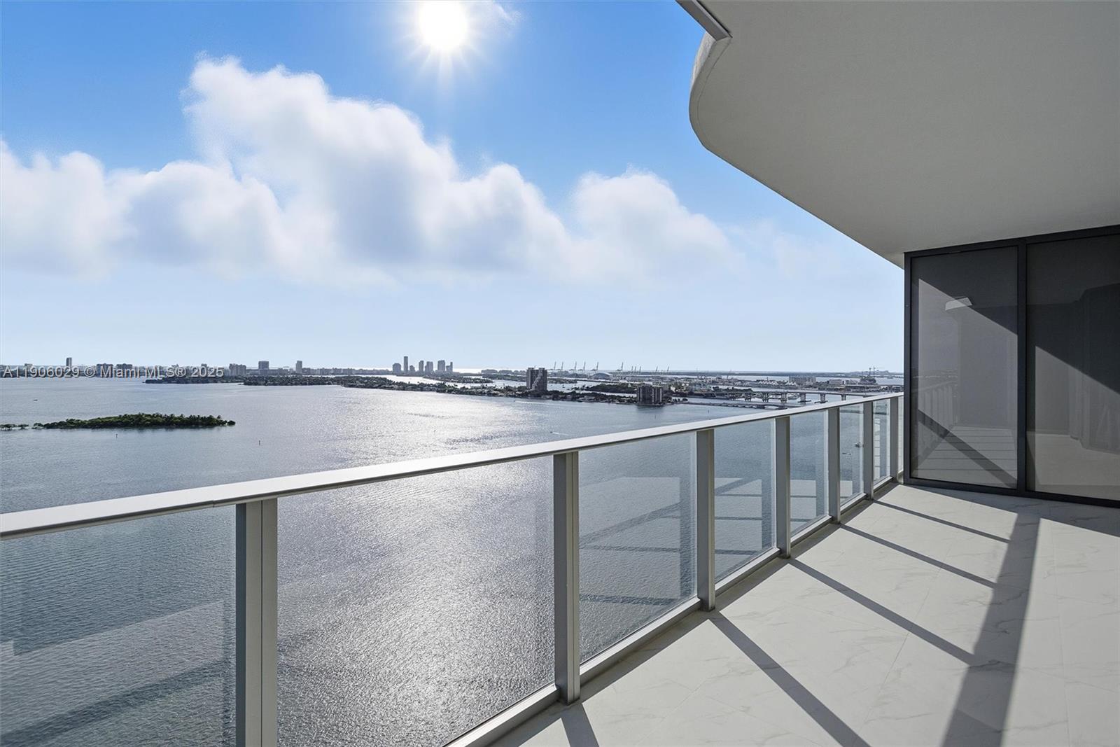 Aria Reserve South T - Residential Lease