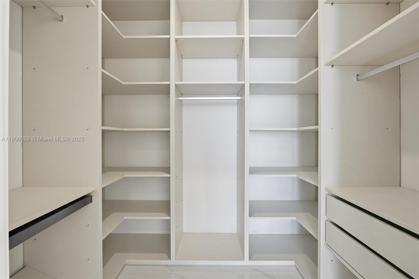 Aria Reserve South T - Residential Lease