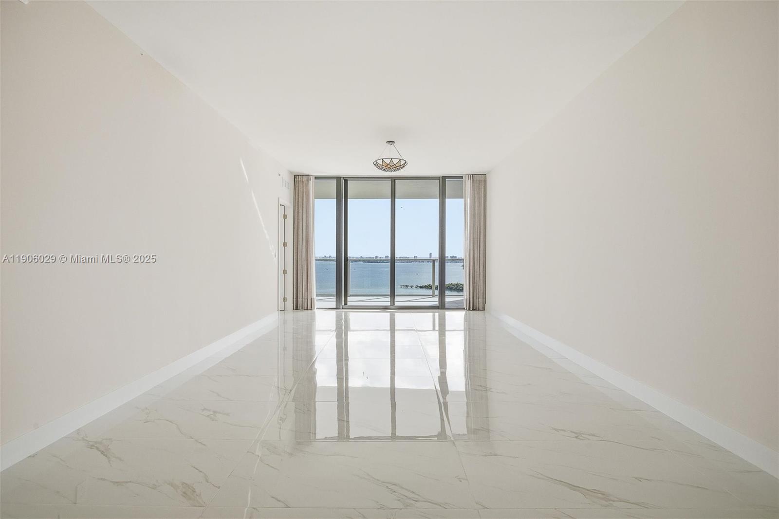 Aria Reserve South T - Residential Lease