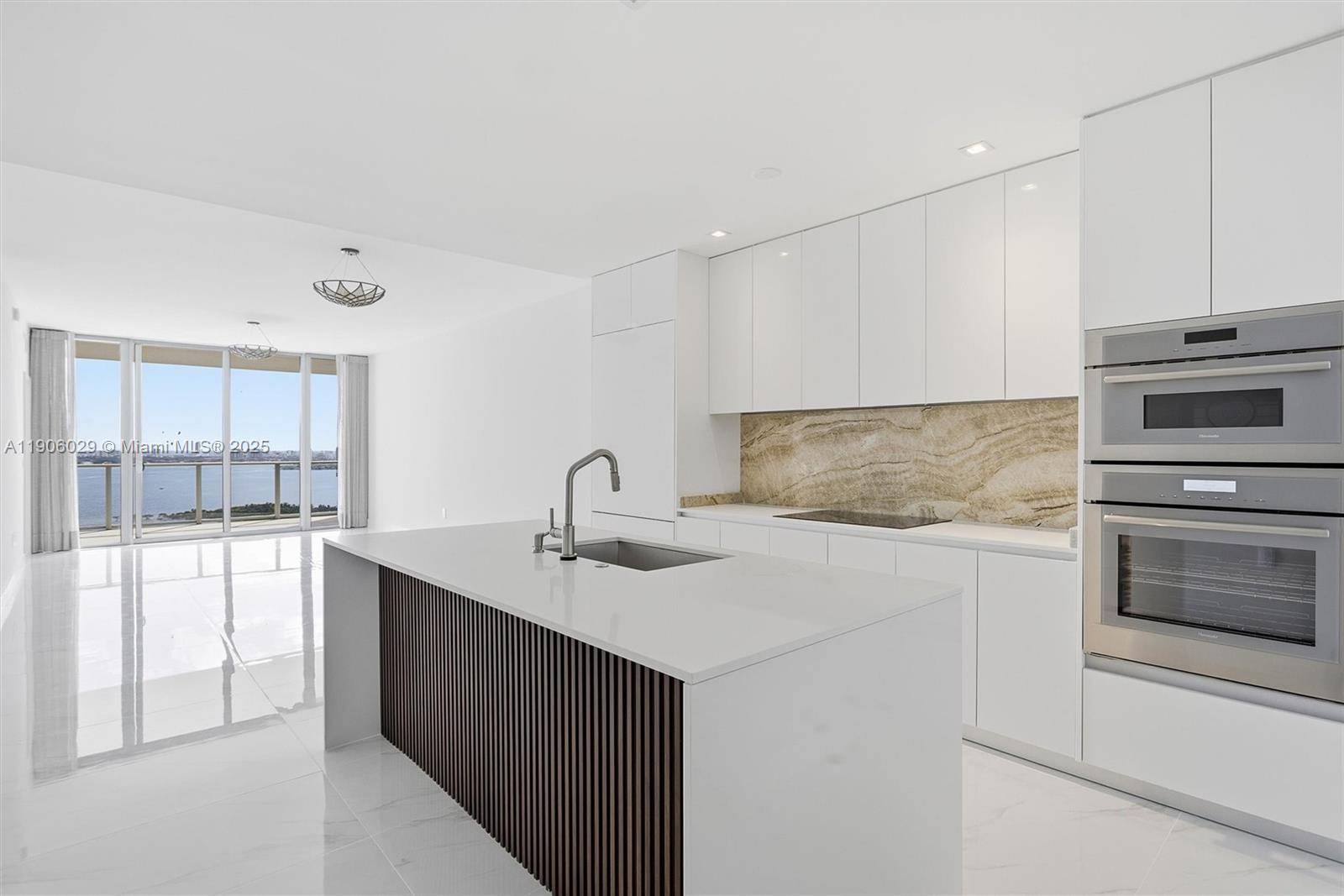 Aria Reserve South T - Residential Lease