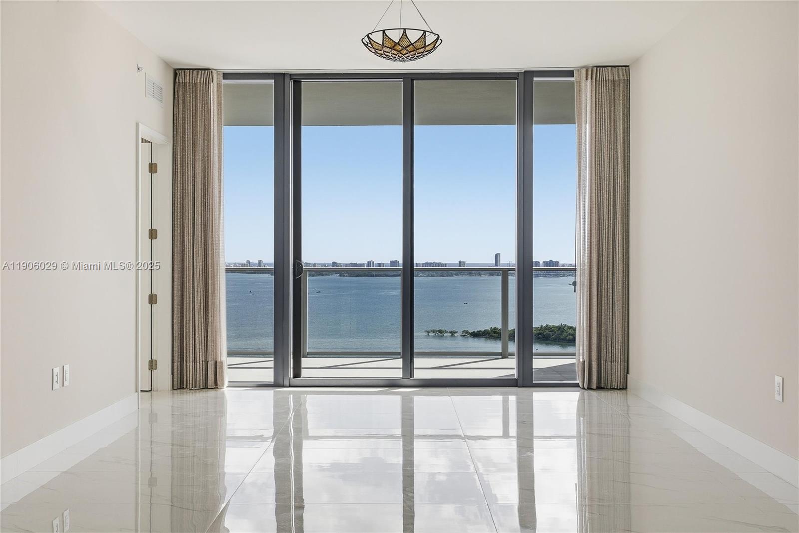 Aria Reserve South T - Residential Lease