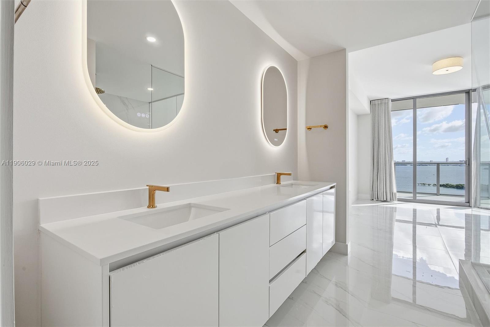 Aria Reserve South T - Residential Lease