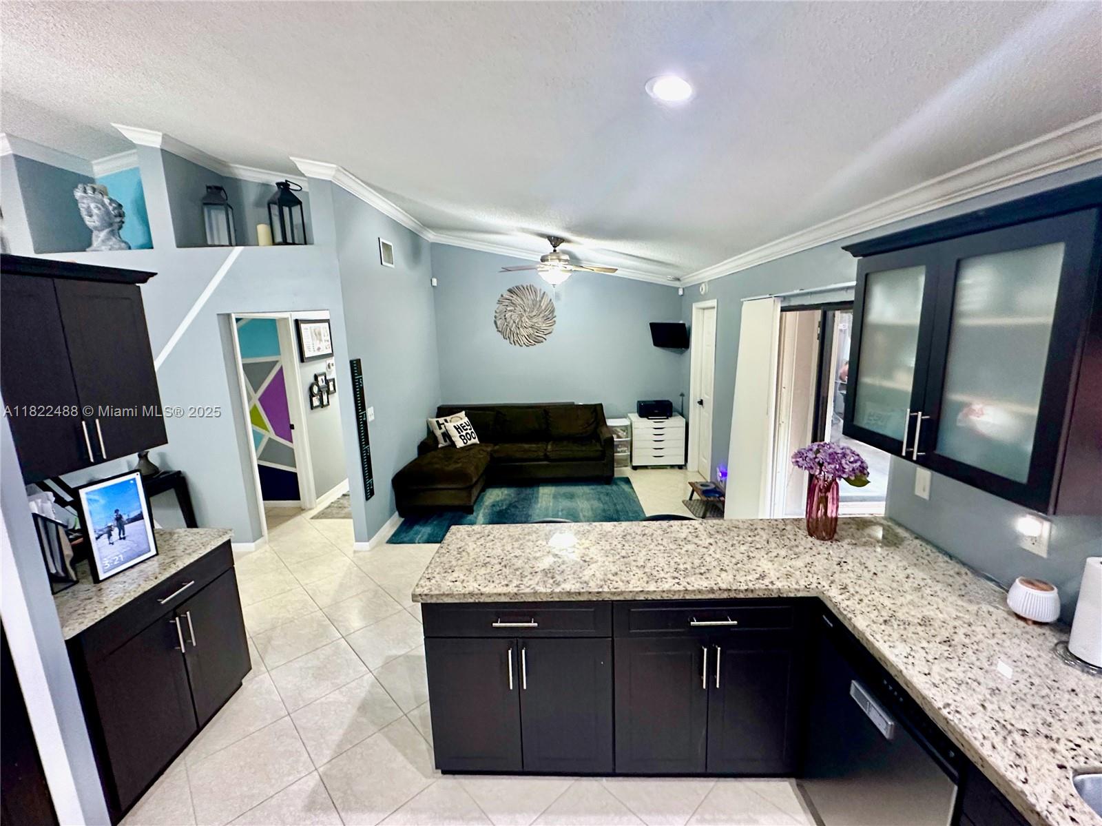 CORAL SPRINGS UNIVERSITY - Residential