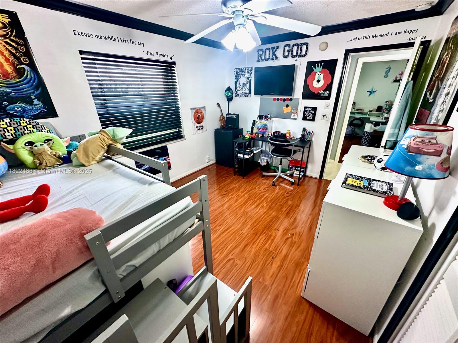 CORAL SPRINGS UNIVERSITY - Residential