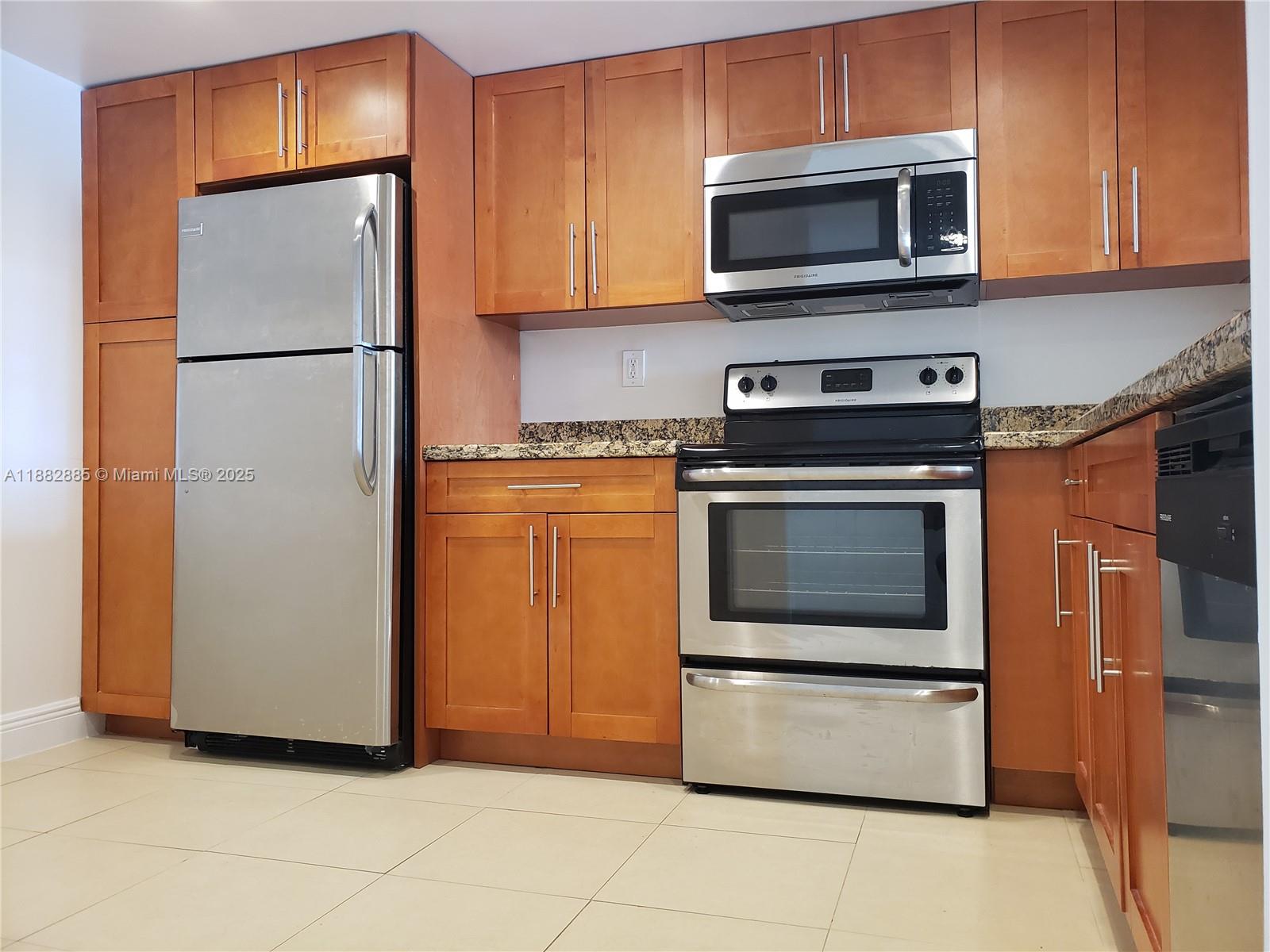 FAIRWAY GREENS CONDO HOME - Residential