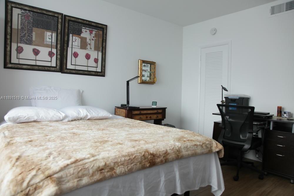 HEMISPHERES OCEAN SOUTH - Residential