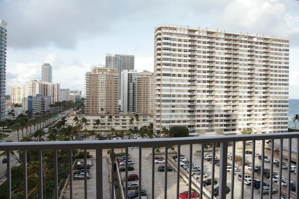 HEMISPHERES OCEAN SOUTH - Residential