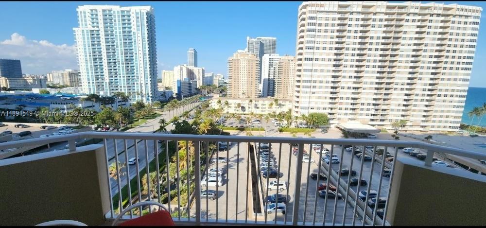 HEMISPHERES OCEAN SOUTH - Residential