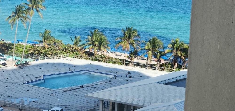 HEMISPHERES OCEAN SOUTH - Residential