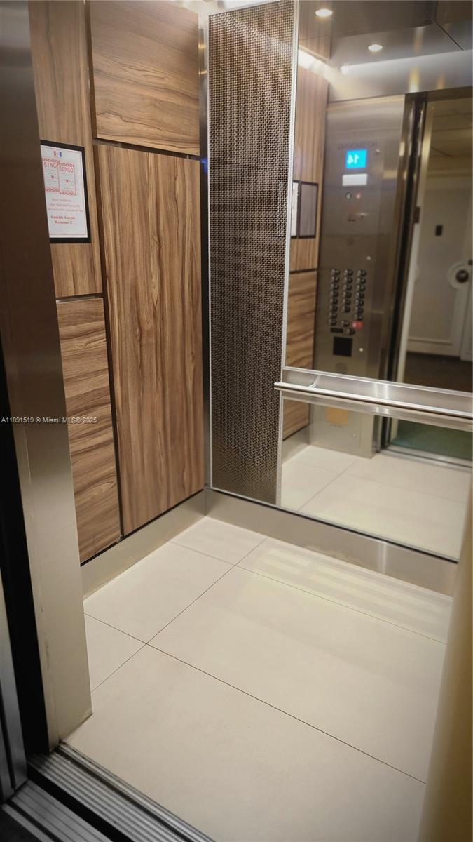 HEMISPHERES OCEAN SOUTH - Residential