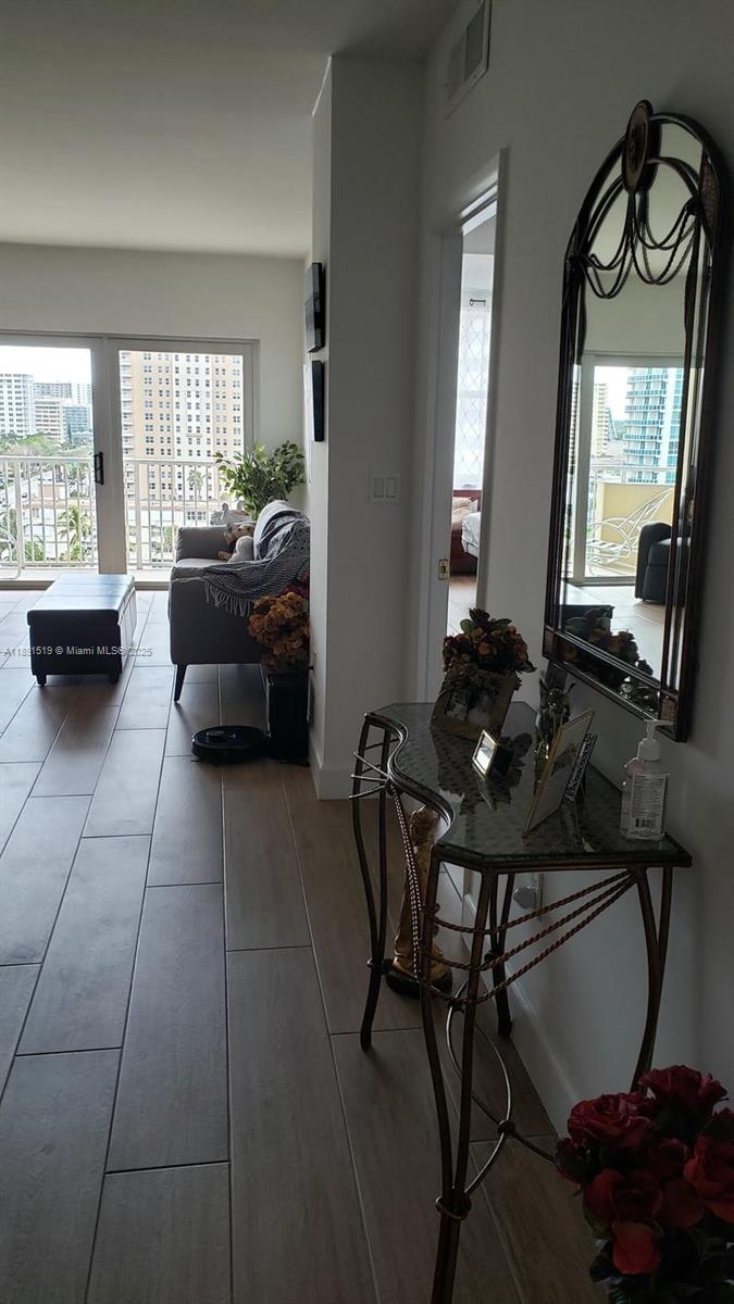 HEMISPHERES OCEAN SOUTH - Residential