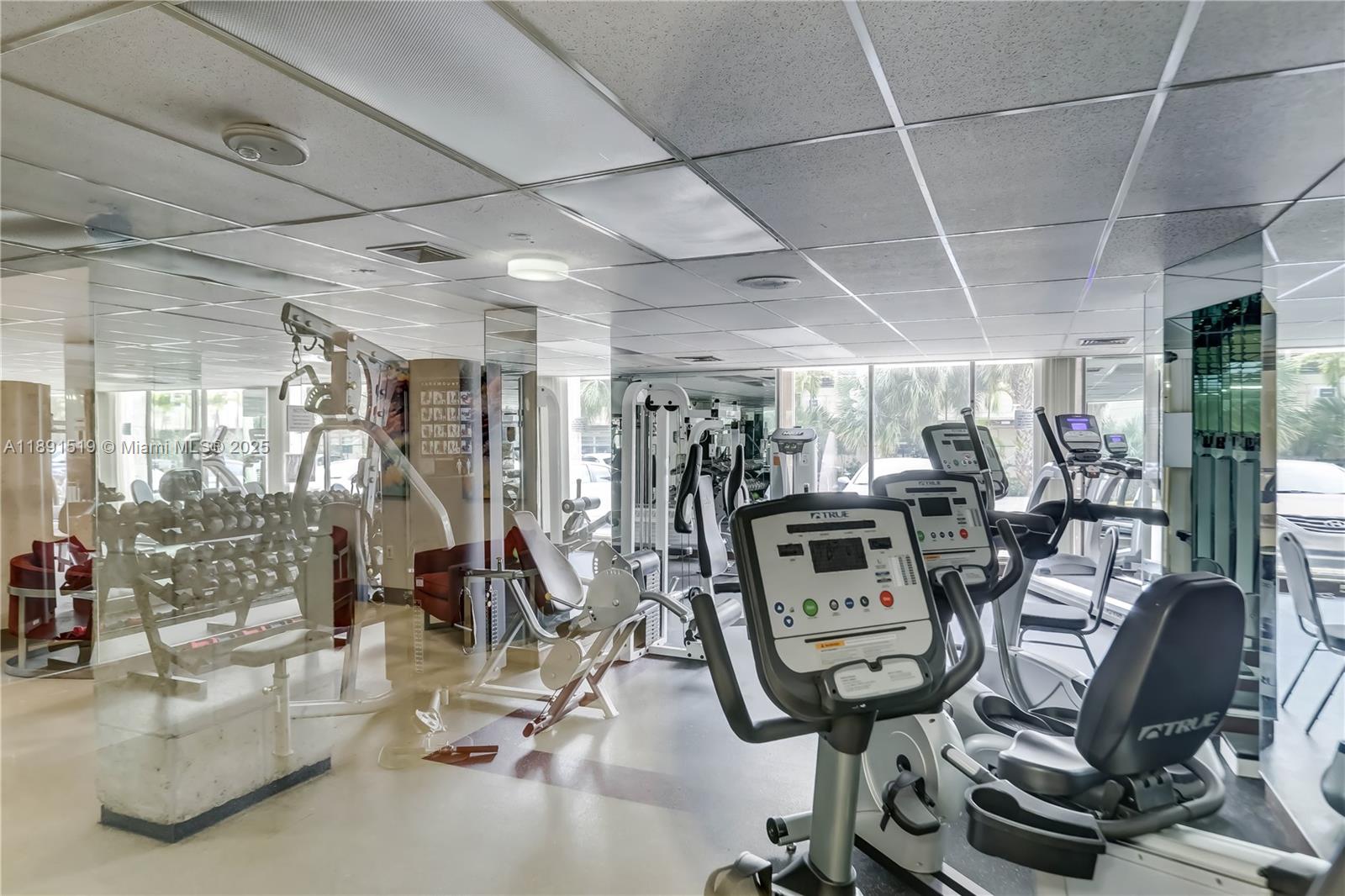 HEMISPHERES OCEAN SOUTH - Residential
