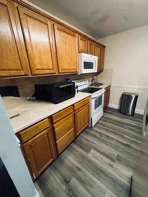 GALT OCEAN MILE - Residential Lease