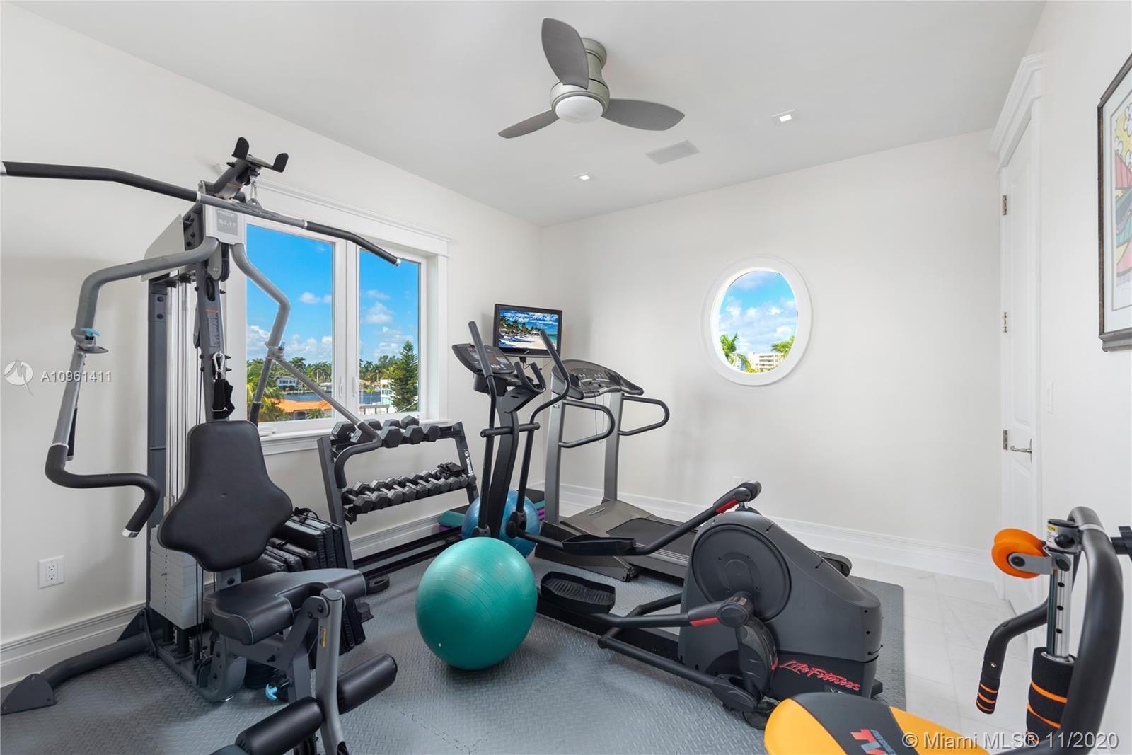 TREASURE ISLAND - Residential