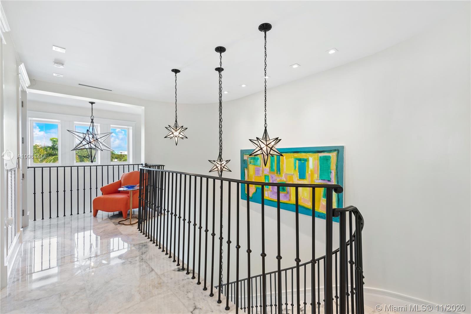 TREASURE ISLAND - Residential