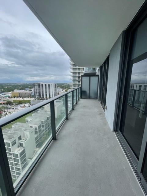 3401 MIDTOWN CONDO - Residential