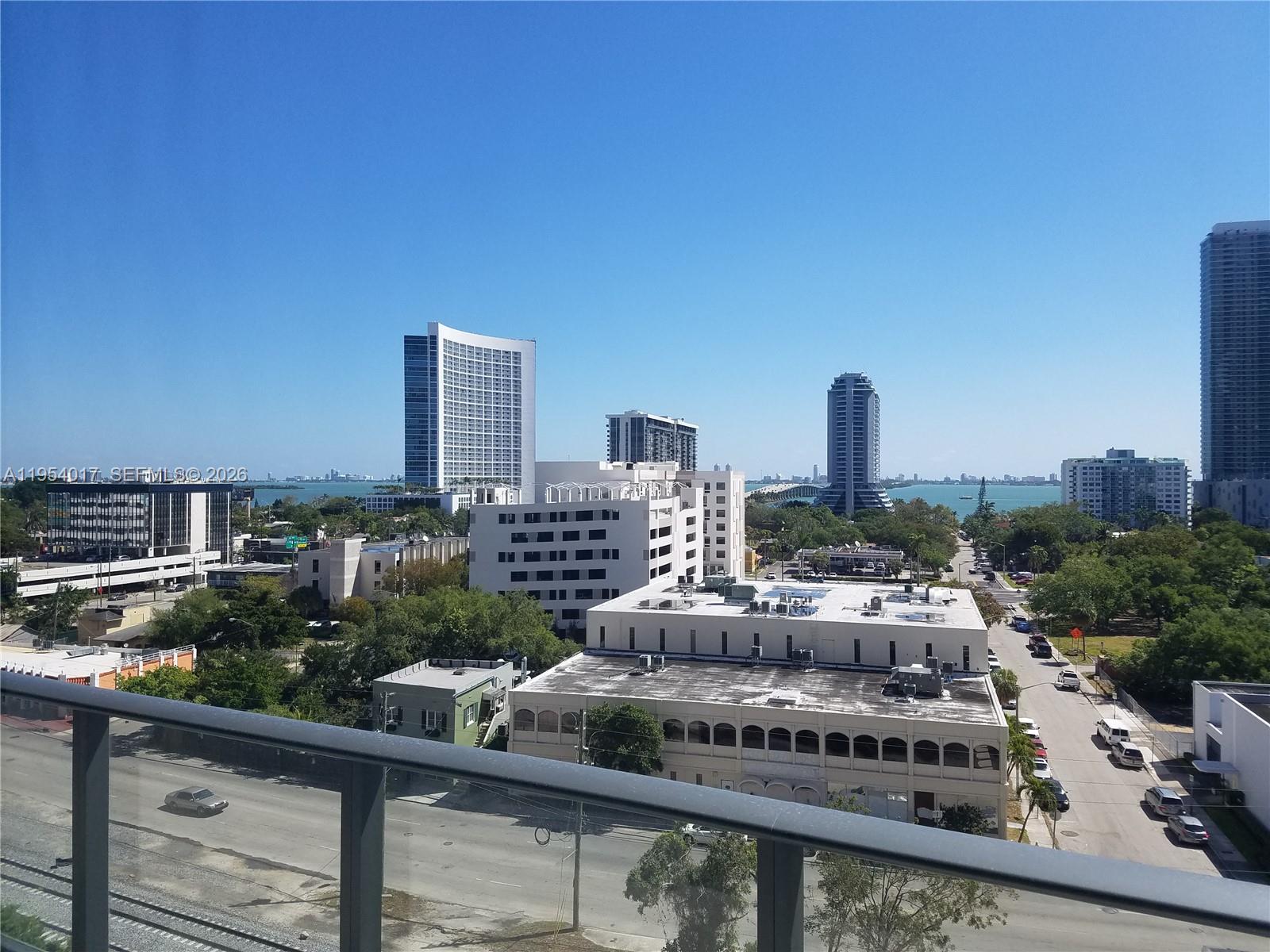 3401 MIDTOWN CONDO - Residential