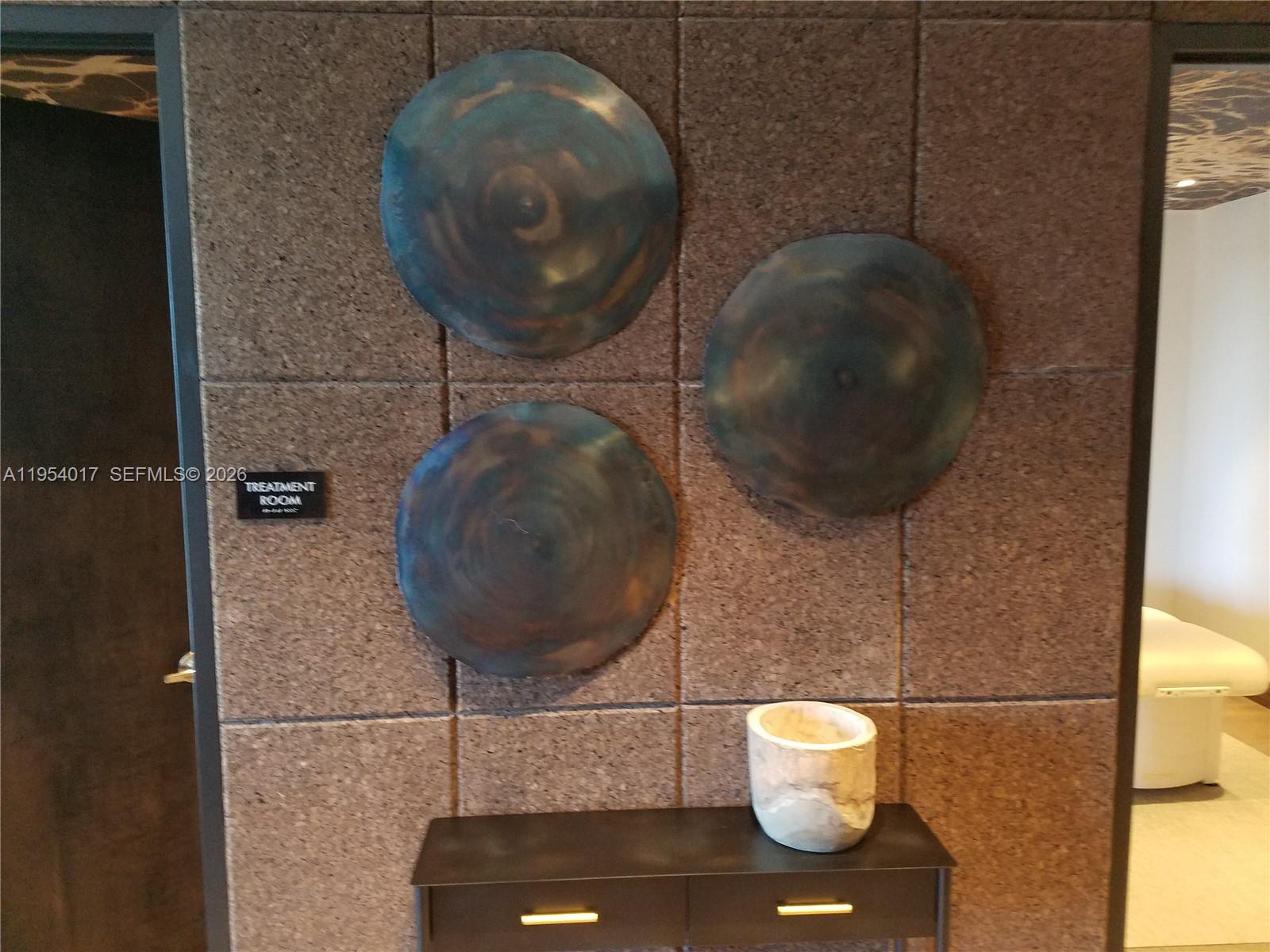 3401 MIDTOWN CONDO - Residential