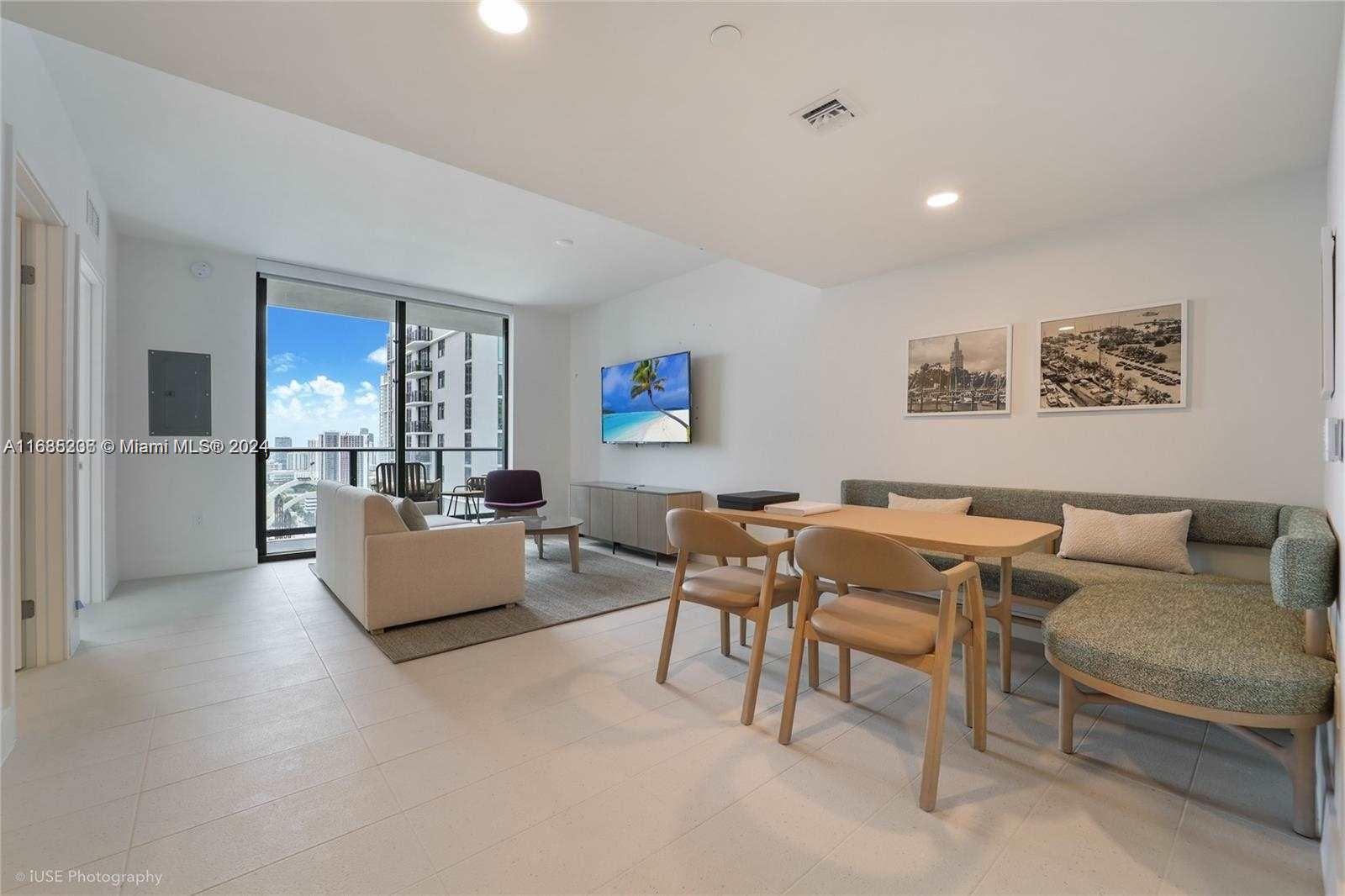 Property for Sale at 601 Ne 1st Ave 4113, Miami, Broward County, Florida - Bedrooms: 1 
Bathrooms: 1  - $695,000