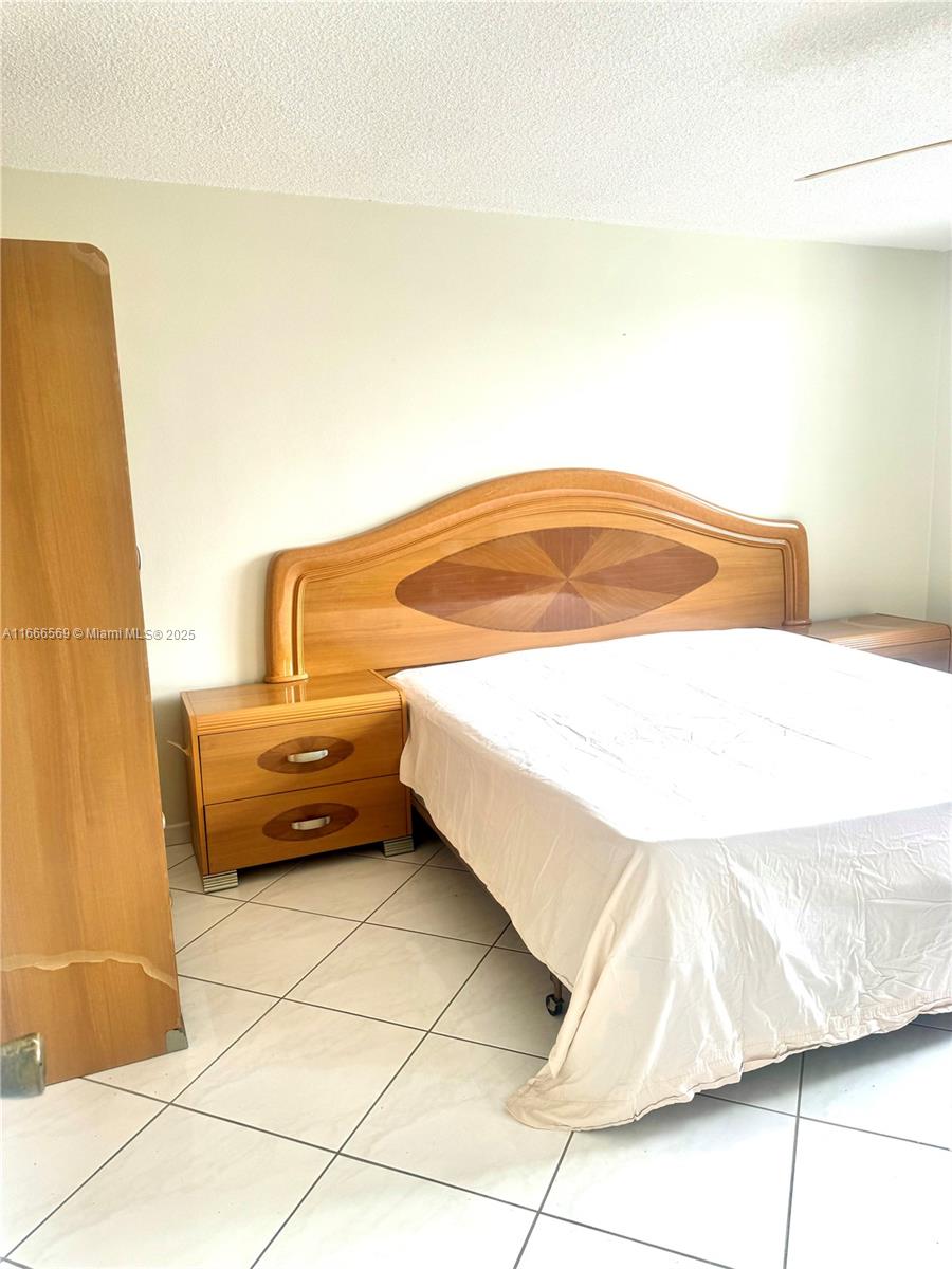 Eden Isles Condominium - Residential
