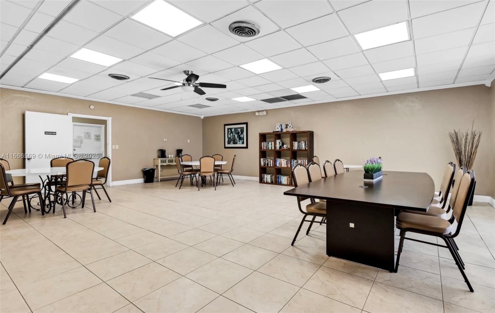 Eden Isles Condominium - Residential