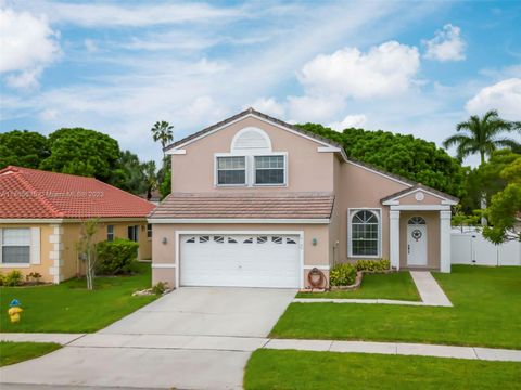 Photo of 18140 NW 18th St, Pembroke Pines, FL 33029 (MLS # A11405635)