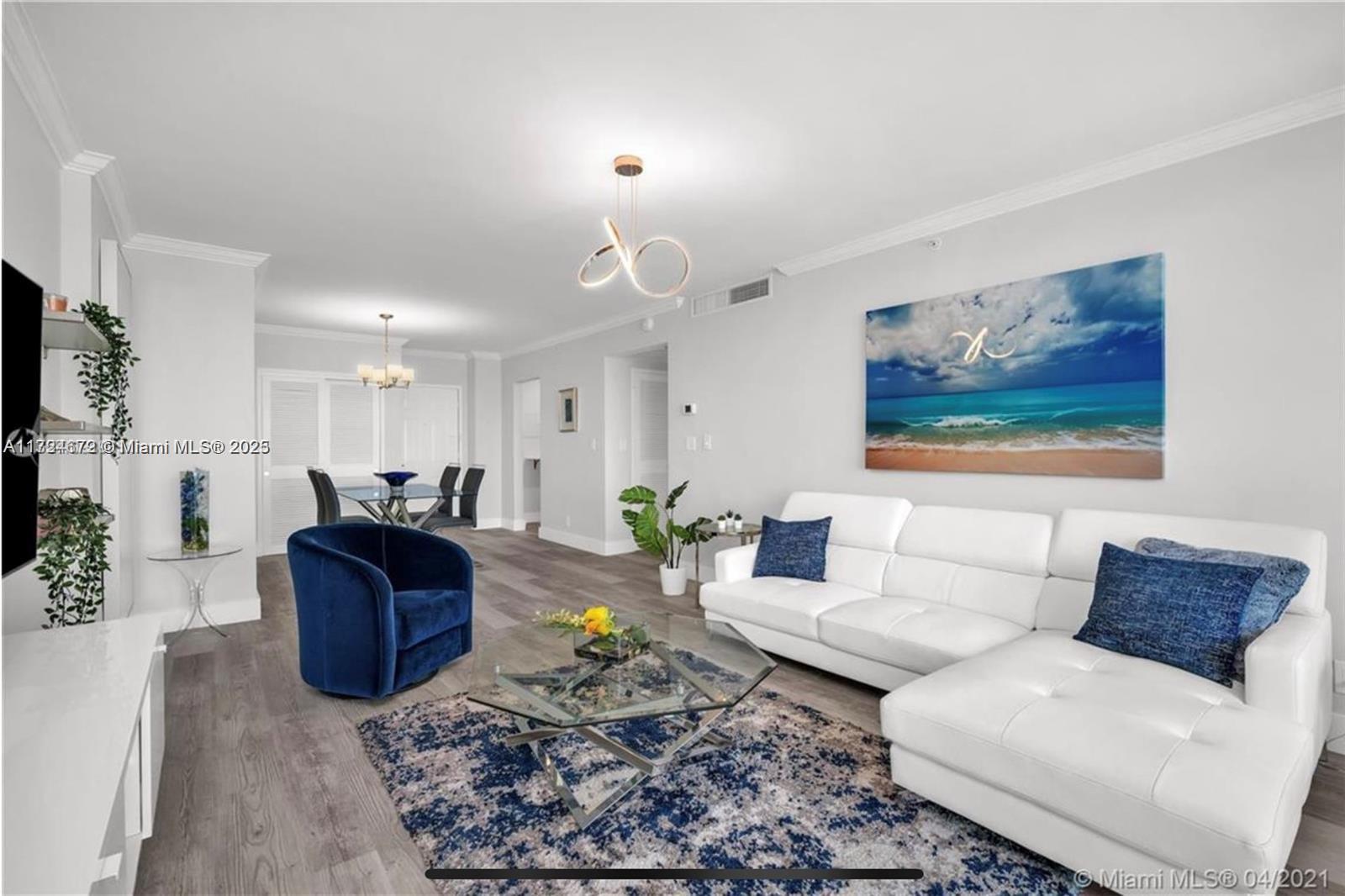 WAVE CONDO - Residential