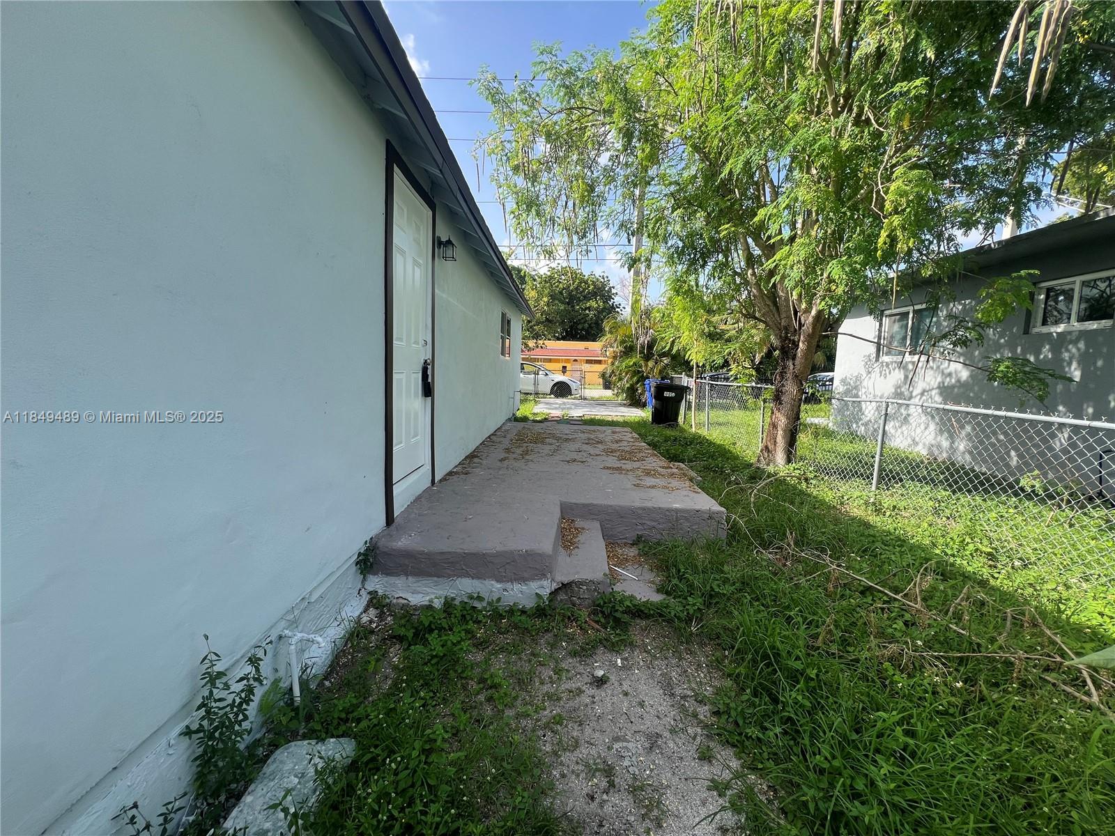 SEABOARD PARK - Residential Lease