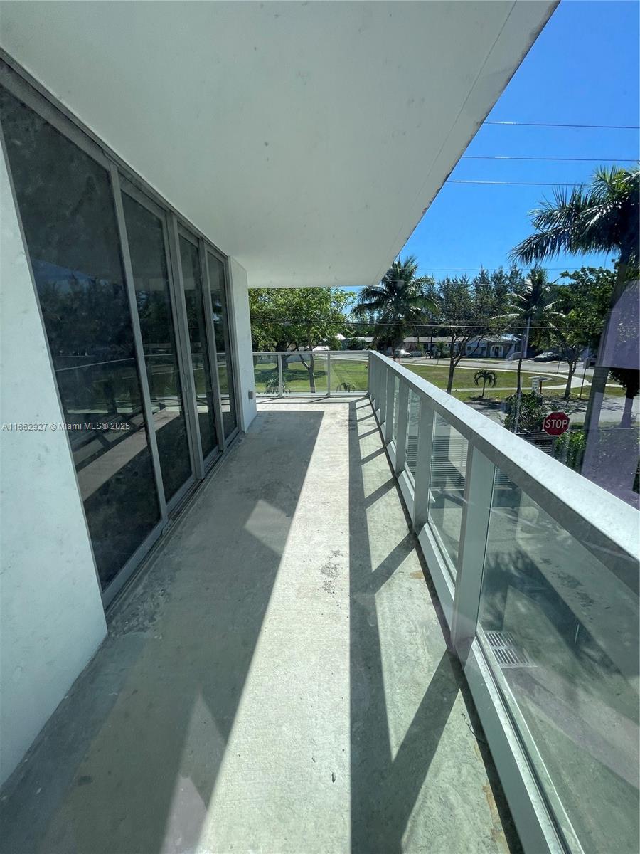 THE HIGHLANDS CONDO - Residential