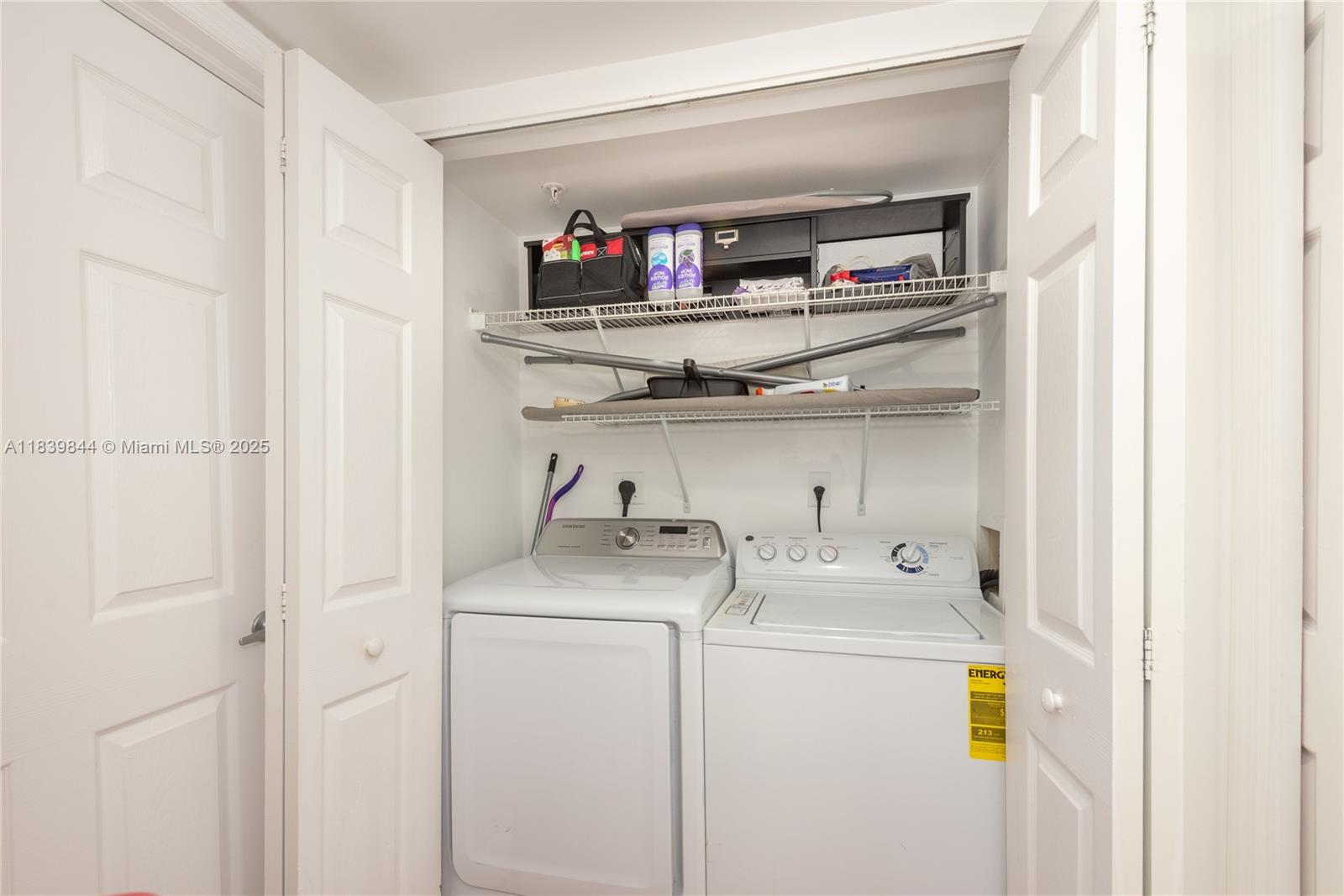 THE MARK ON BRICKELL COND - Residential