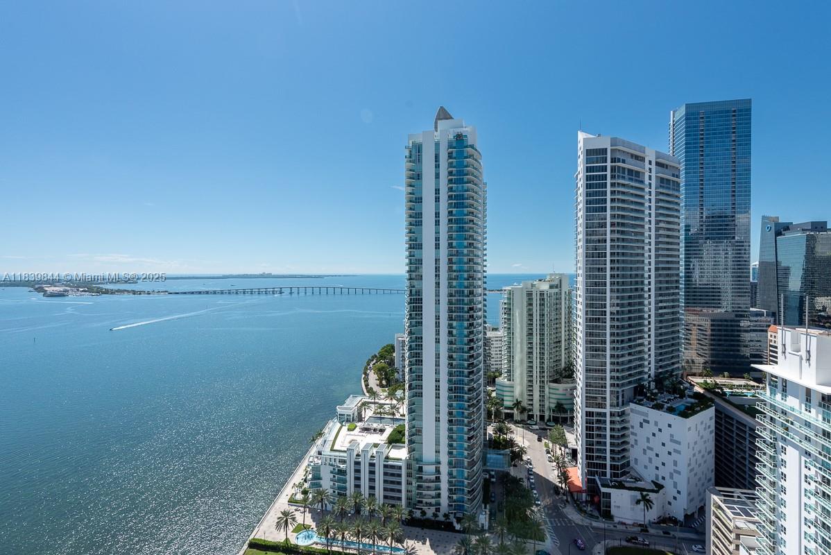 THE MARK ON BRICKELL COND - Residential