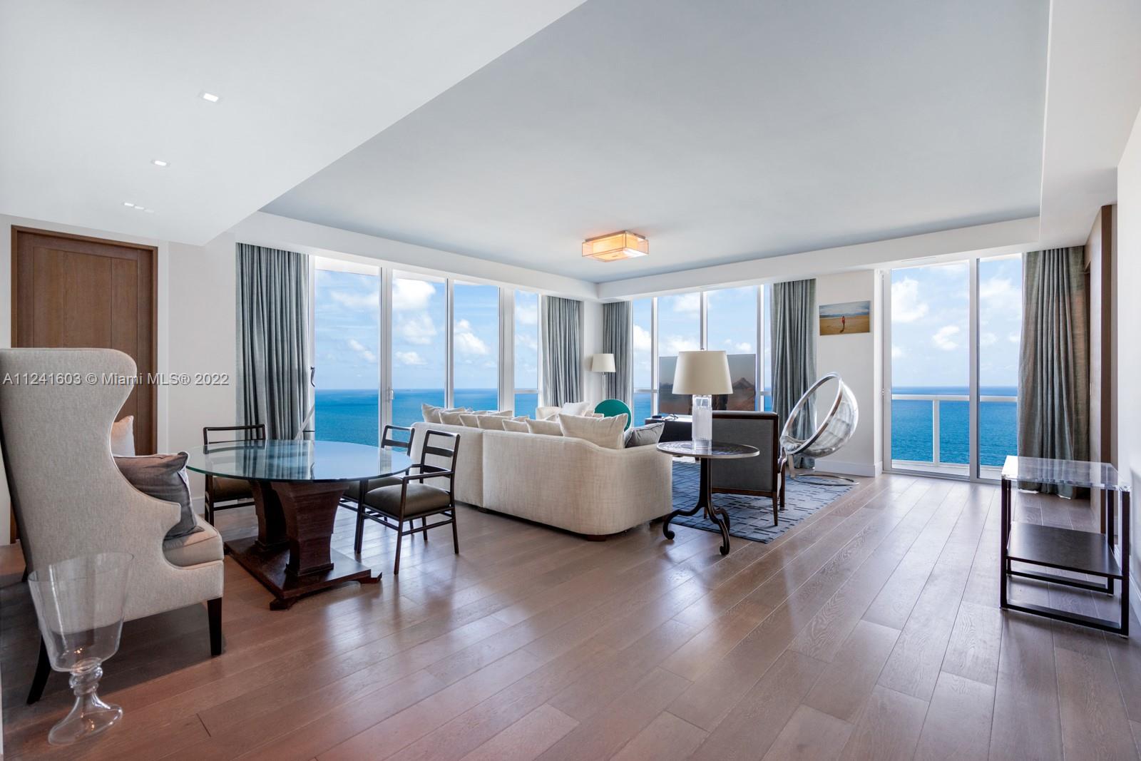 CONTINUUM ON SOUTH BEACH - Residential