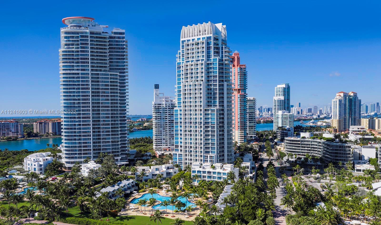 CONTINUUM ON SOUTH BEACH - Residential