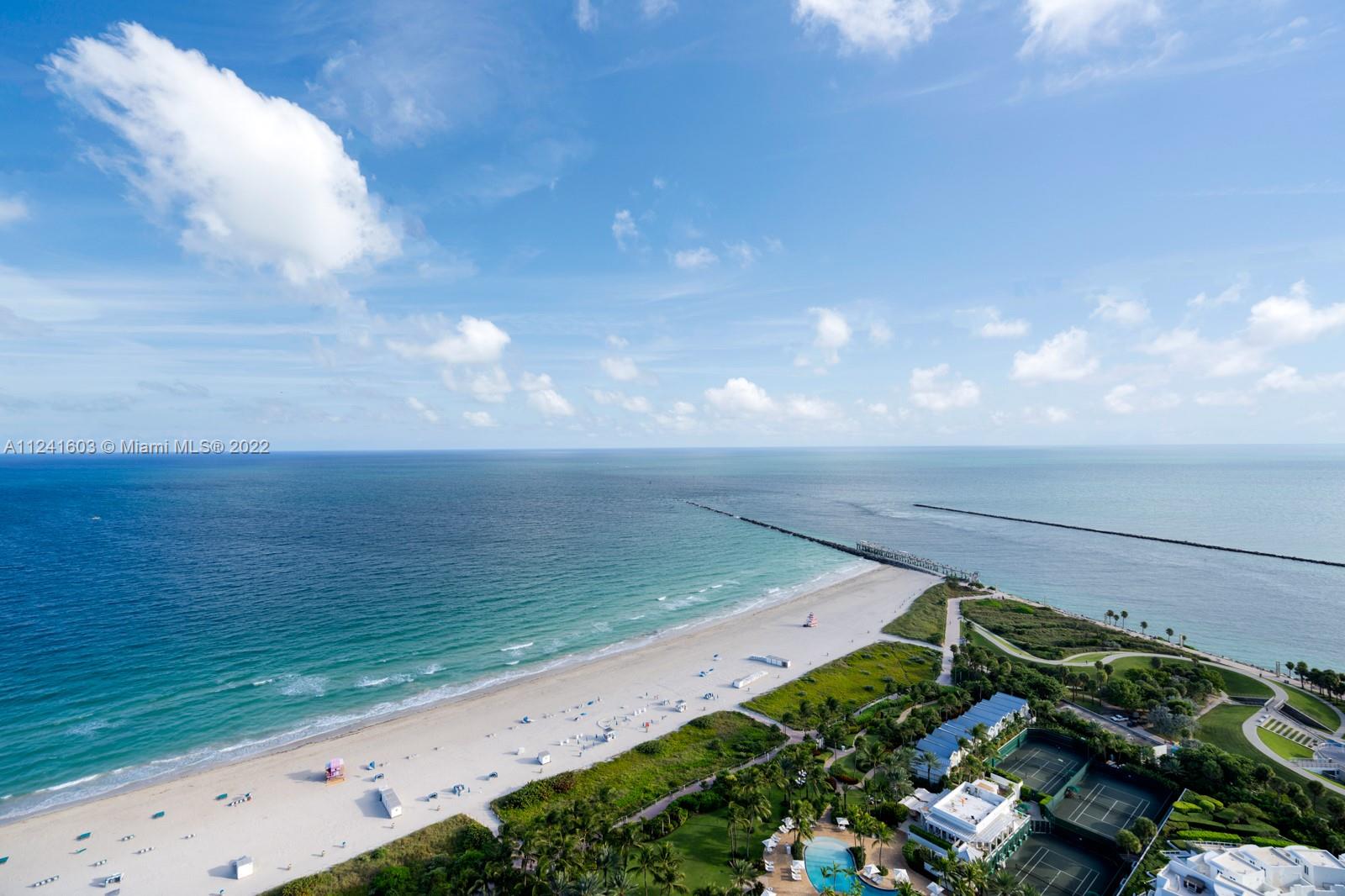 CONTINUUM ON SOUTH BEACH - Residential