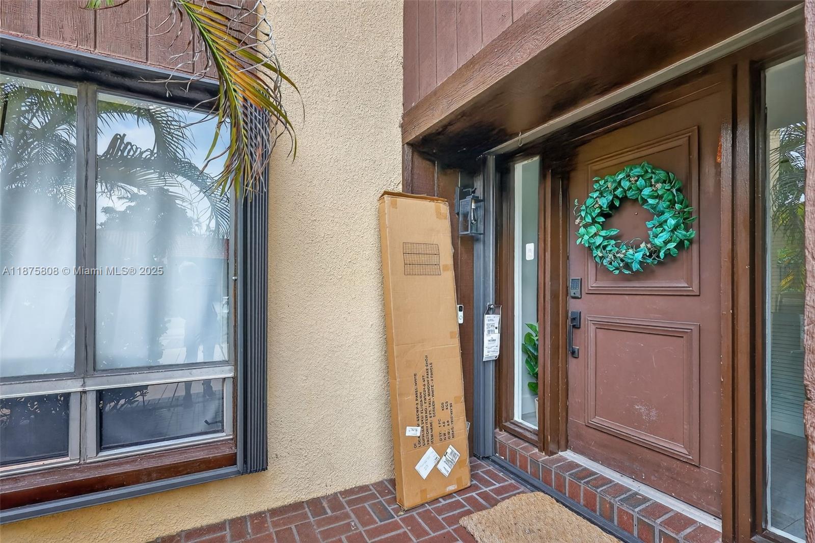 SKY LAKE VILLAS FIRST ADD - Residential Lease