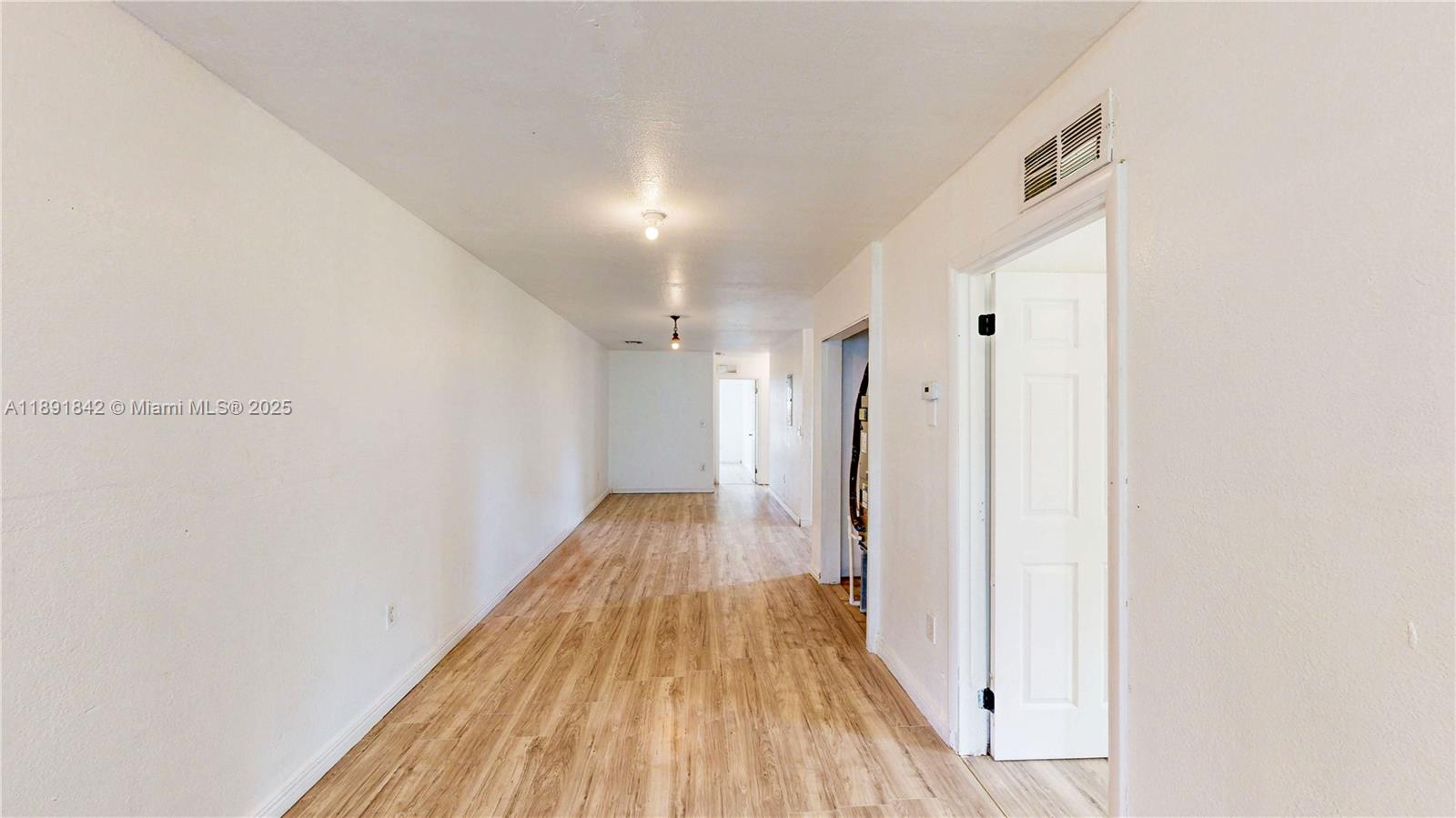 BUNCHVILLE - Residential Income