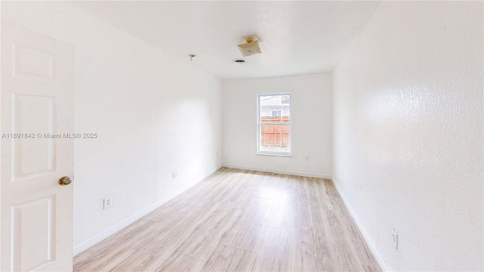 BUNCHVILLE - Residential Income