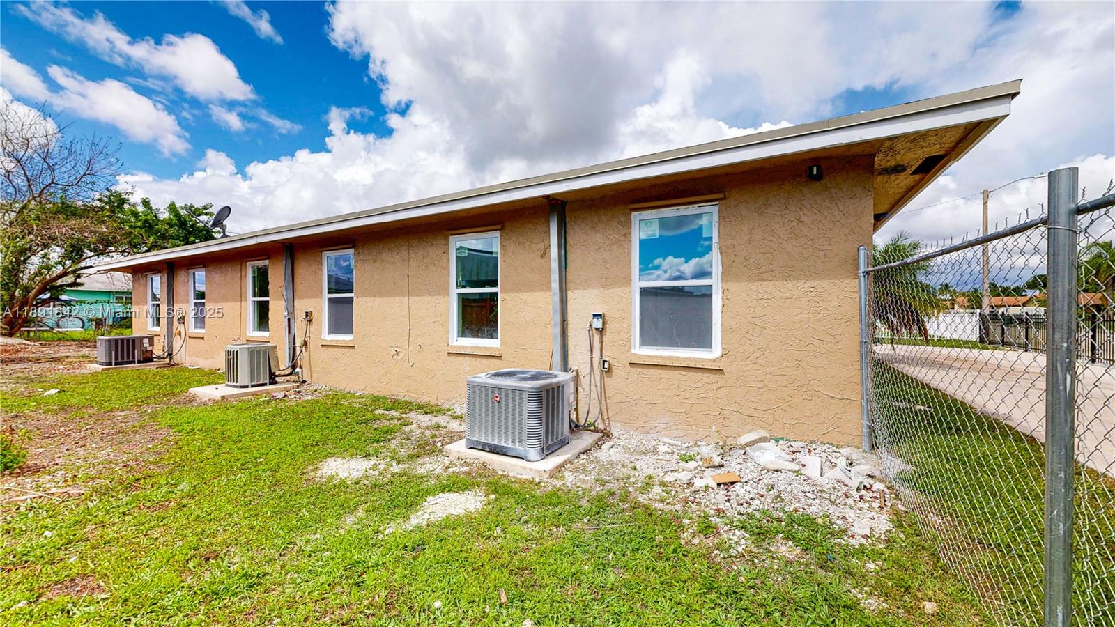 BUNCHVILLE - Residential Income