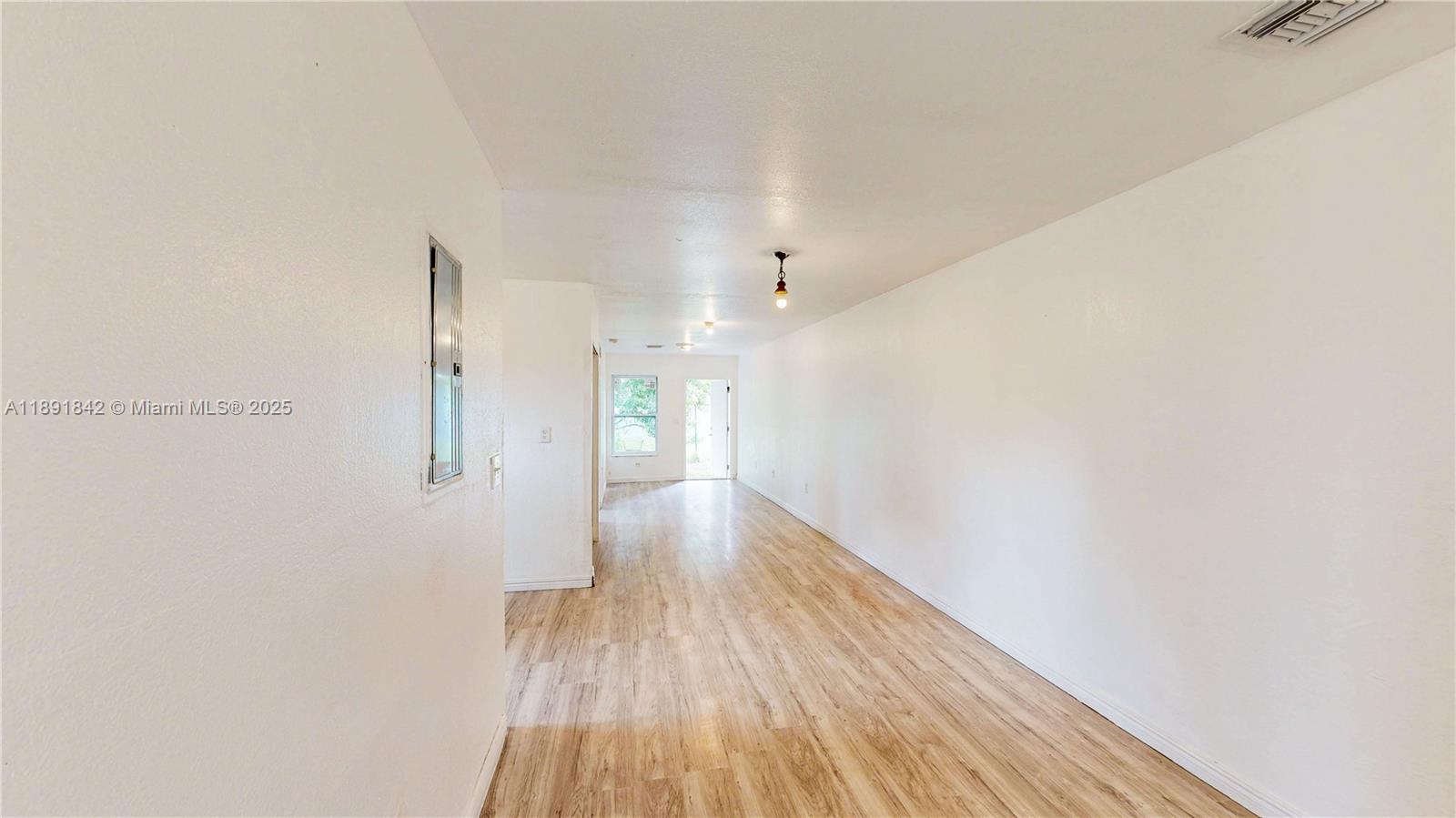 BUNCHVILLE - Residential Income