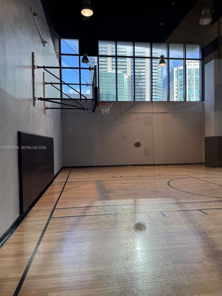 1010 BRICKELL CONDO - Residential Lease