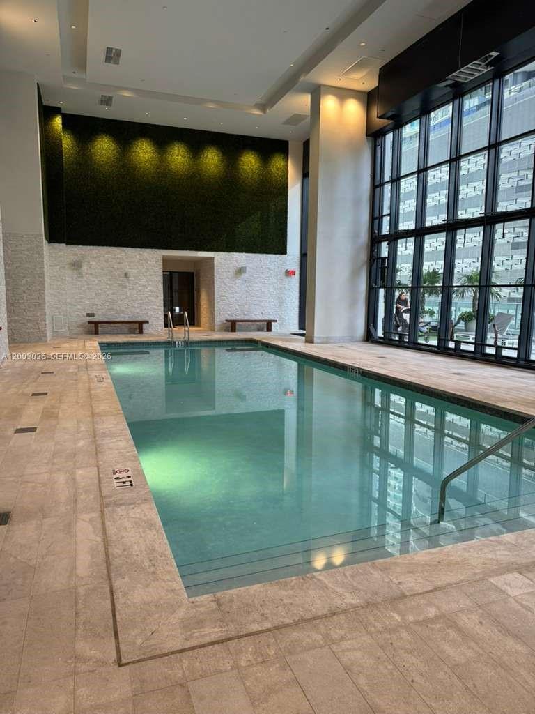 1010 BRICKELL CONDO - Residential Lease