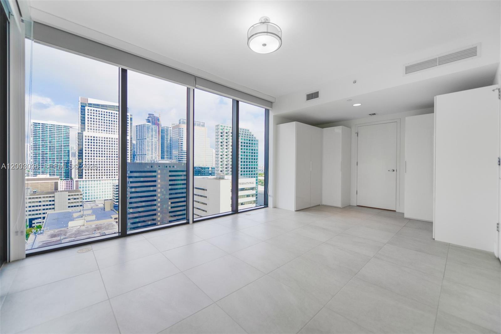 1010 BRICKELL CONDO - Residential Lease