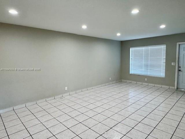 LAKESIDE ESTATES NO 2 - Residential Lease