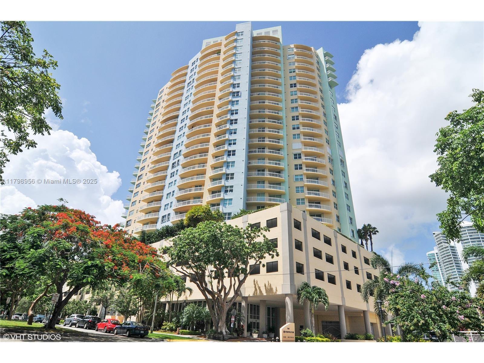 Rental Property at 2475 Brickell Ave 1709, Miami, Broward County, Florida - Bedrooms: 1 
Bathrooms: 1  - $3,100 MO.